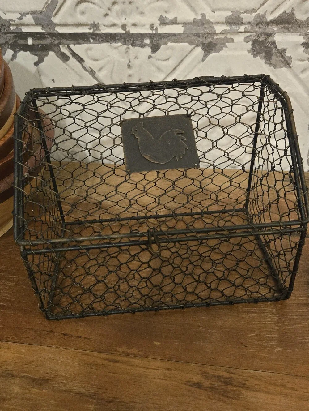 Rustic Wire Chicken Egg Basket - Brown Vintage - Farmhouse